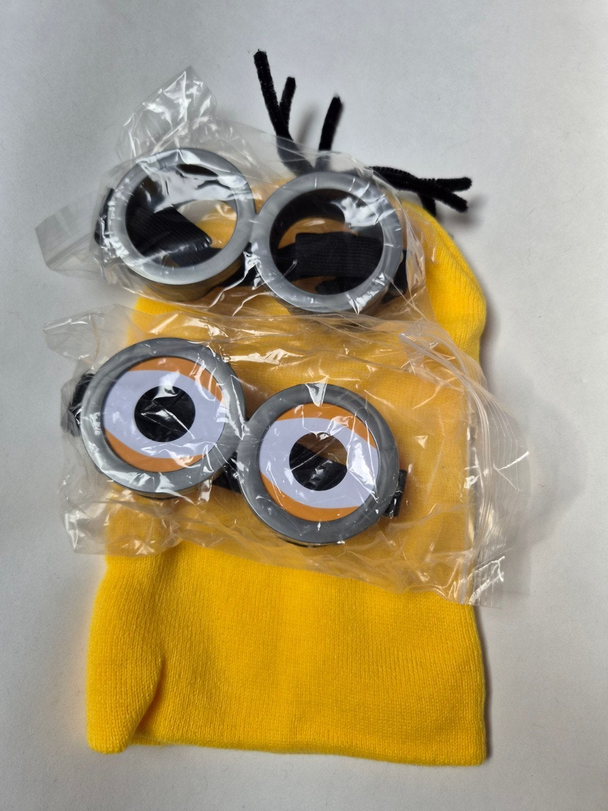 Minion Verkleedmuts met 2 brillen - Nieuw in verpakking, Jongen of Meisje, Onbekend, Nieuw, Ophalen of Verzenden