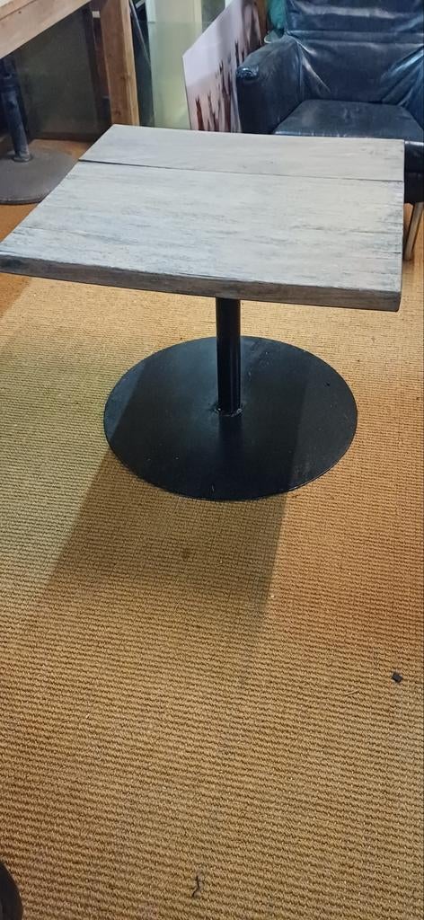 Teak tafel/ metaal, Drie personen of meer