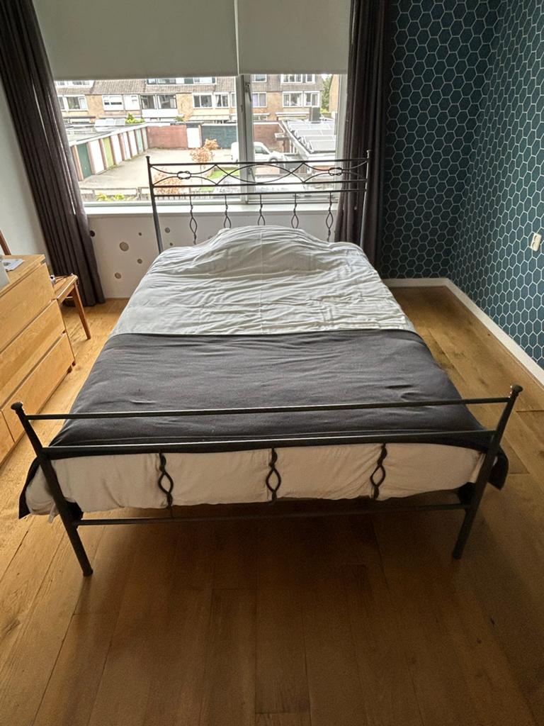 Tweepersoonsbed 140x200, Huis en Inrichting, Slaapkamer | Bedden, Ophalen, Zwart, Tweepersoons, 140 cm