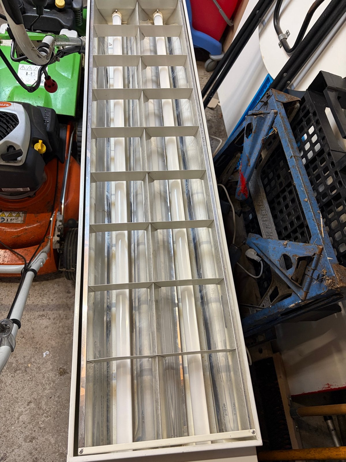 9 TL-armaturen met 4 TL-buizen, Wit, Overige merken, Gebruikt, G13 (TL)