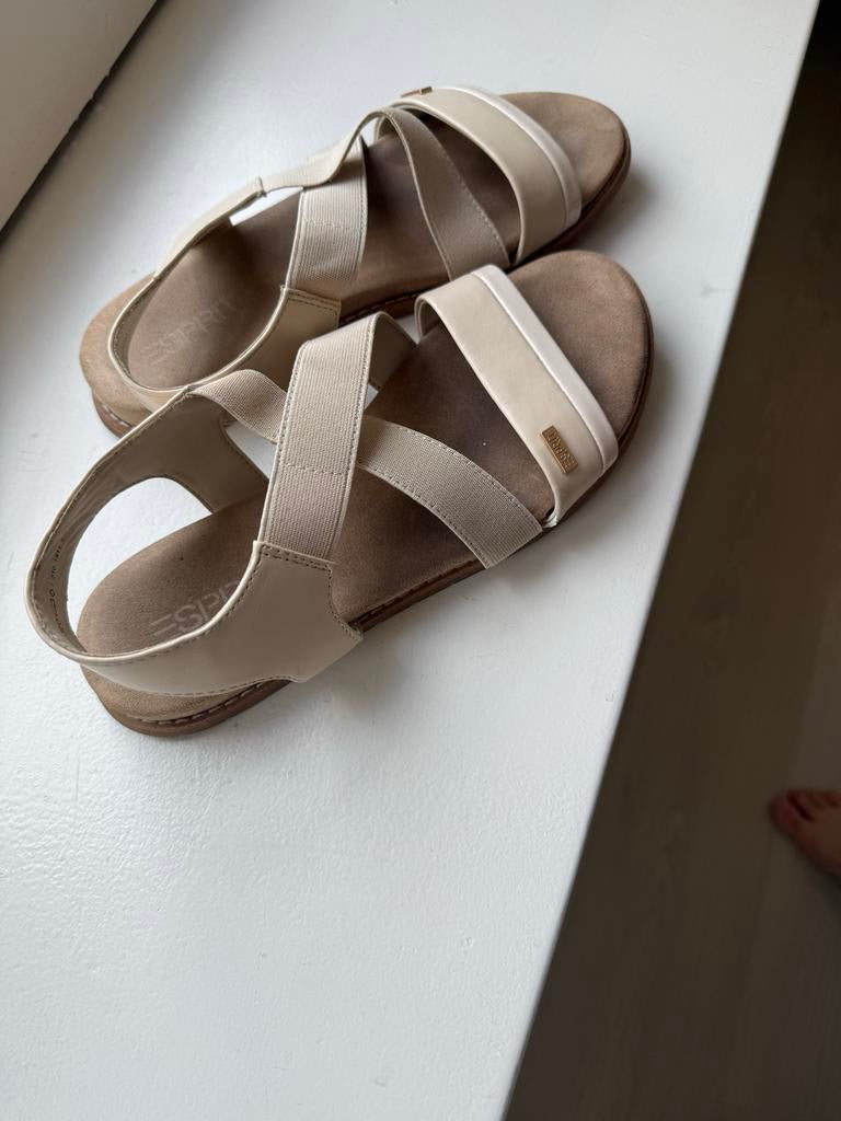 Esprit Sandalen Maat 38, Beige, Zo goed als nieuw, Sandalen of Muiltjes, Ophalen of Verzenden