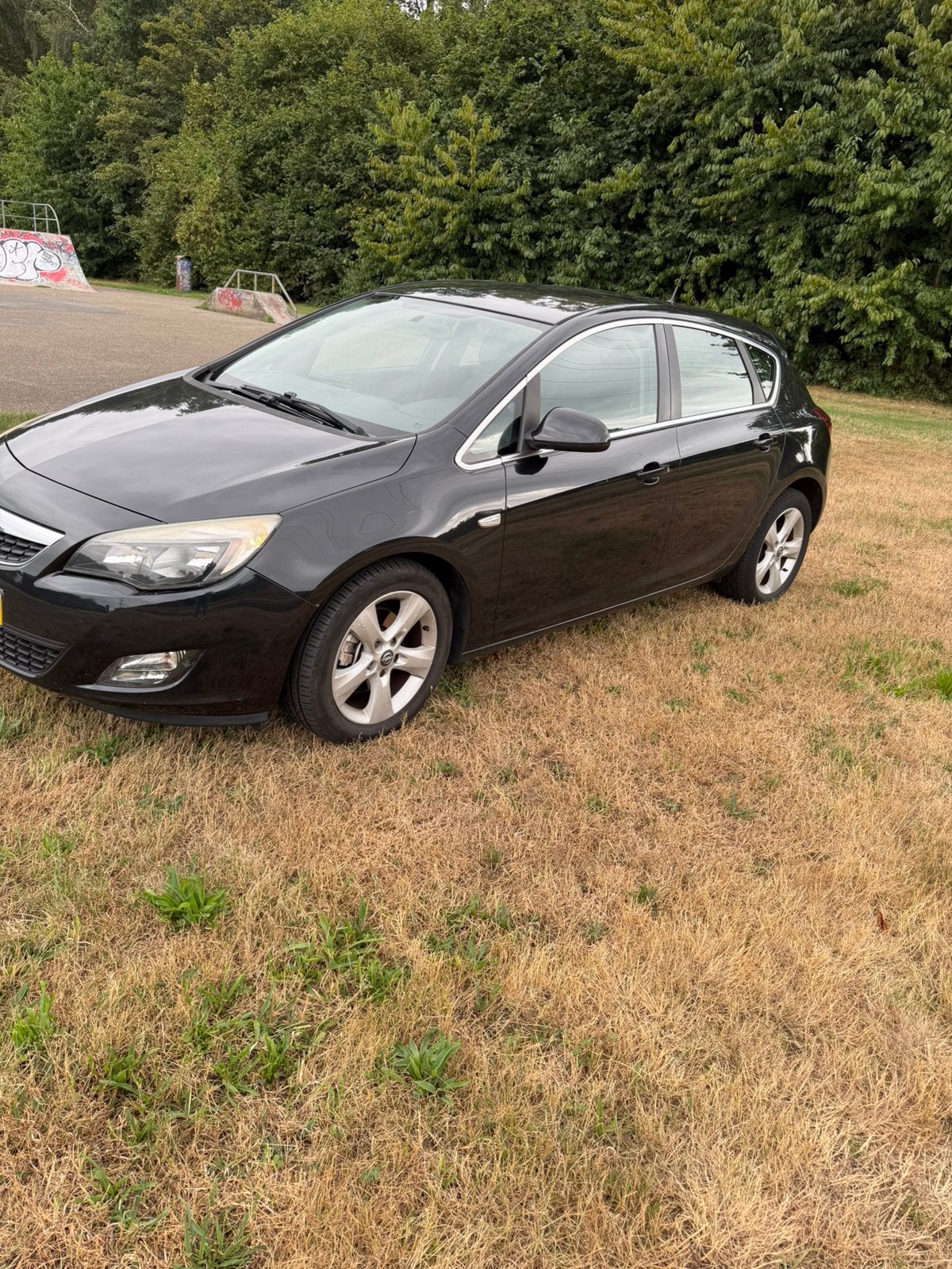 Opel Astra 1.6 Turbo Ecotec 132KW 5-D 2012 Zwart, Voorwielaandrijving, 4 cilinders, 179 pk, Zwart