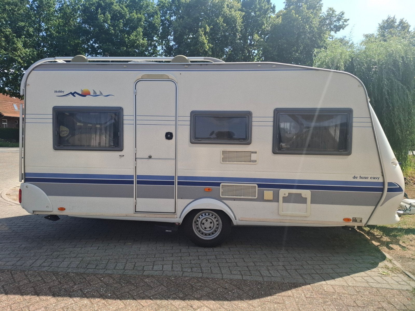 Hobby de Luxe Easy Caravan met mover, Vast bed, Koelkast, Rondzit, Hobby
