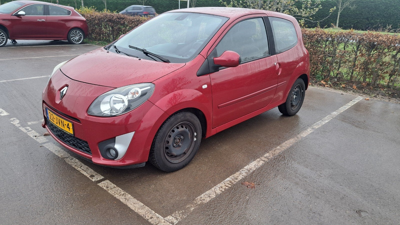 Renault Twingo 1.2 16V Quickshift 2009 Rood, 31 €/maand, 4 cilinders, 4 stoelen, Origineel Nederlands