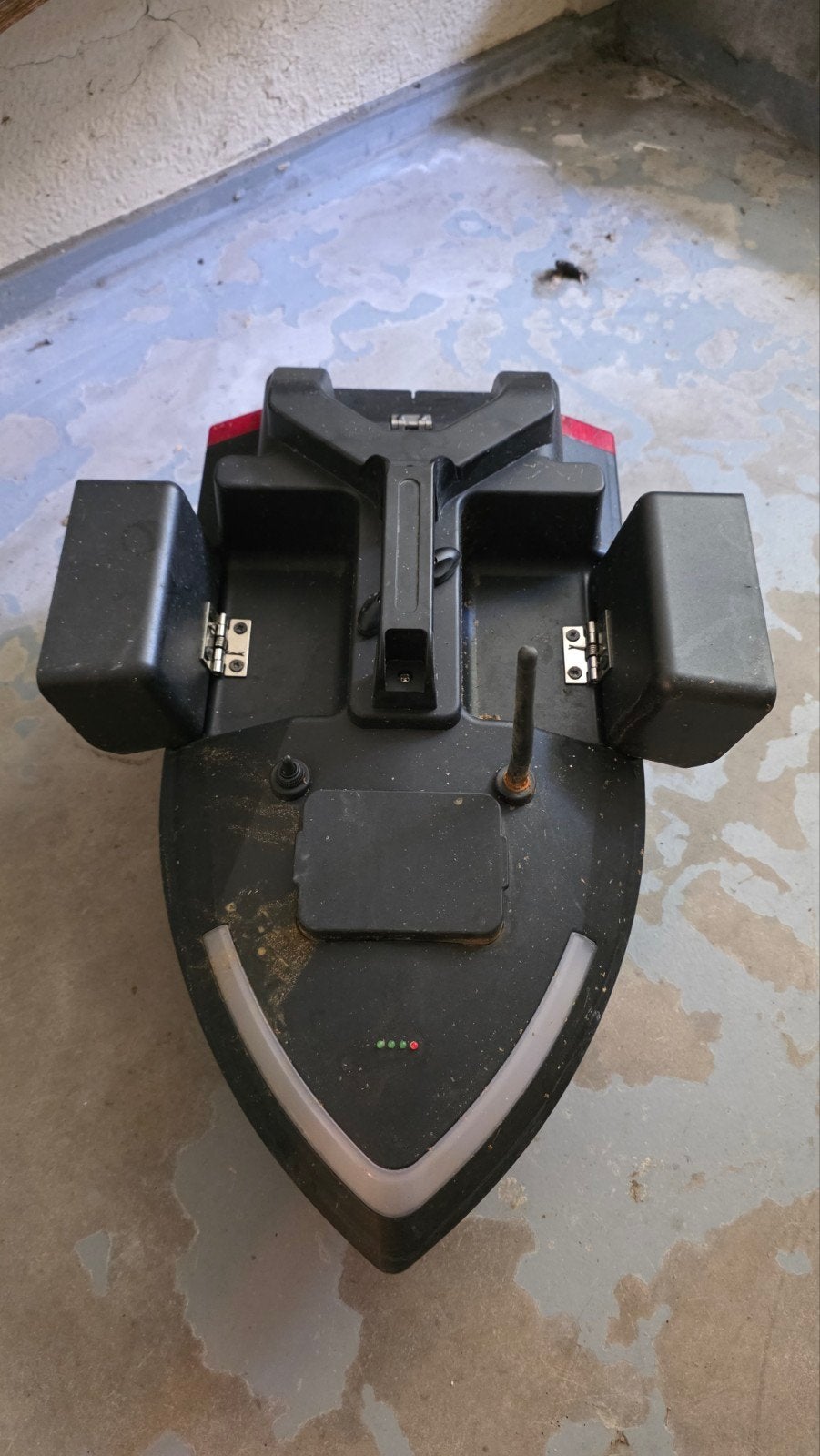 voerboot defect, Ophalen of Verzenden, Gebruikt, Overige typen