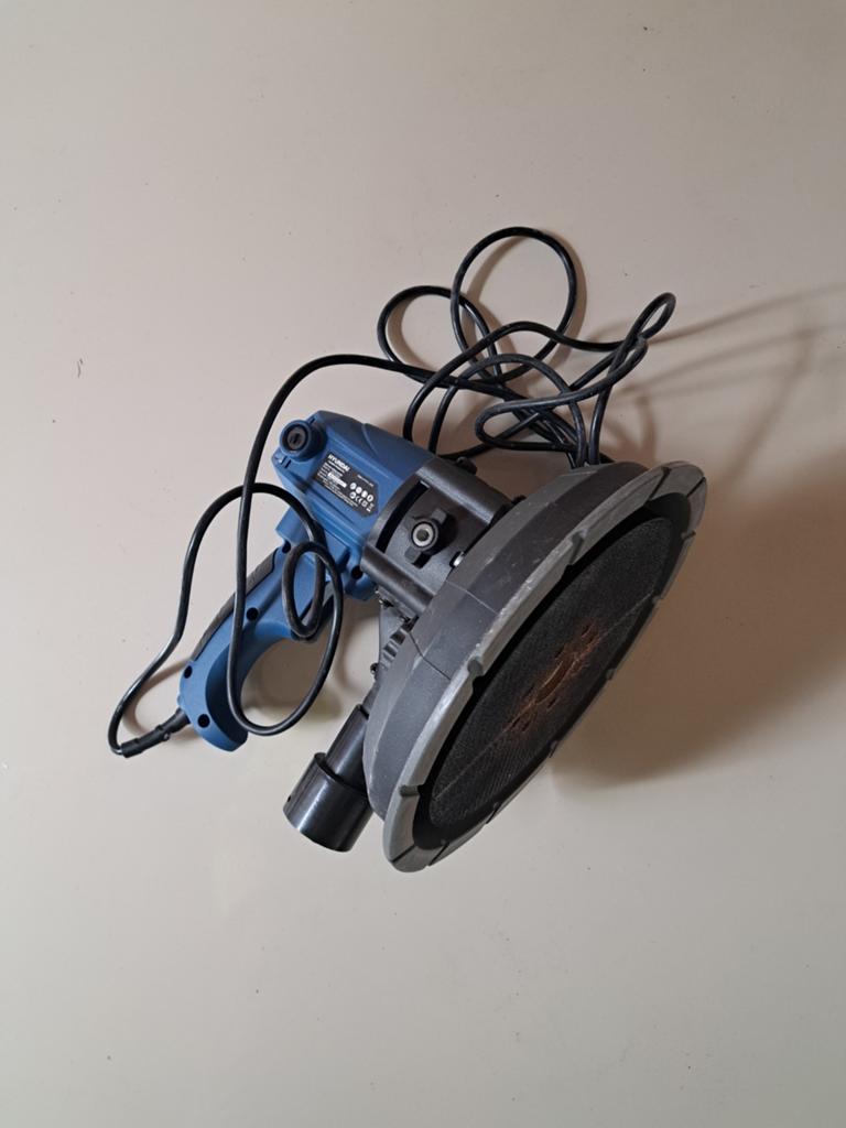 Hyundai Muur- en Plafondschuurmachine 56476, Ophalen of Verzenden, Gebruikt, Minder dan 600 watt, Overige typen