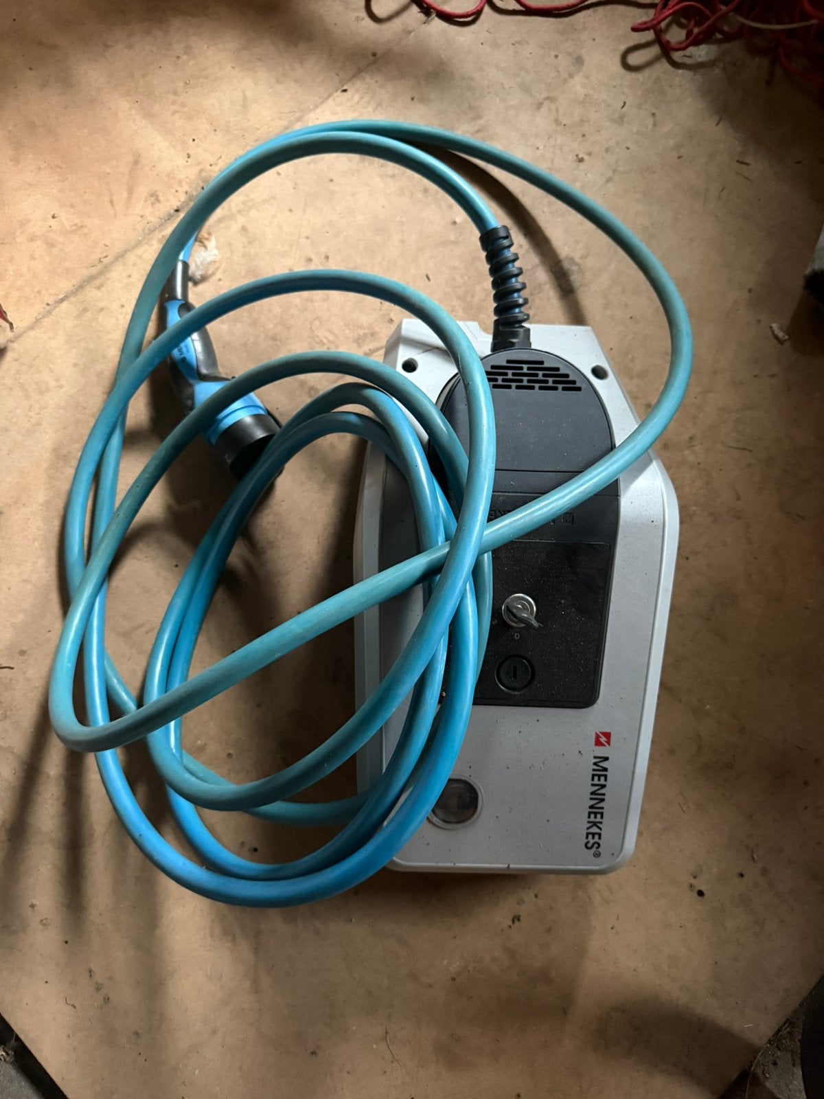 Mennekes Amtron Charge Control 11kW Wallbox (Type 2, 3-Fase), Ophalen, Zo goed als nieuw, Laadpaal en Laadkabel