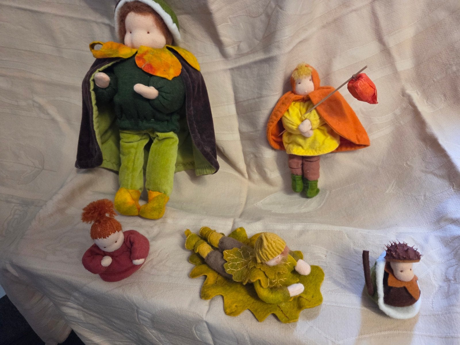 Diverse figuurtjes seizoentafel herfst--gebruikt, Hobby en Vrije tijd, Vilt, Ophalen of Verzenden, Gebruikt, Figuurtje(s)