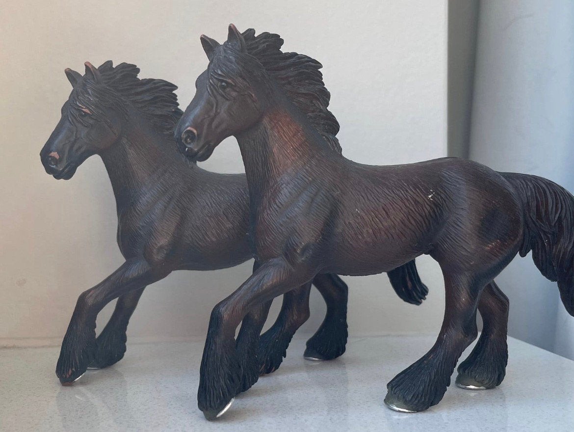 Schleich fries oud, Verzamelen, Ophalen of Verzenden, Nieuw, Paard, Beeldje of Figuurtje