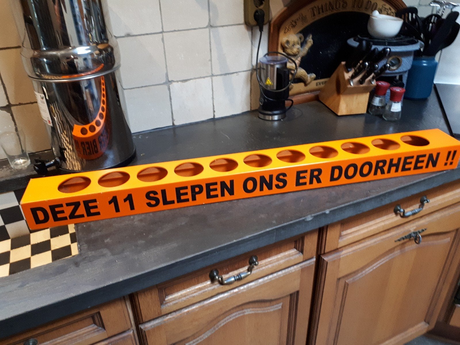Bierhouder/ mancave/ wk voetbal/ meter bier, Ophalen of Verzenden