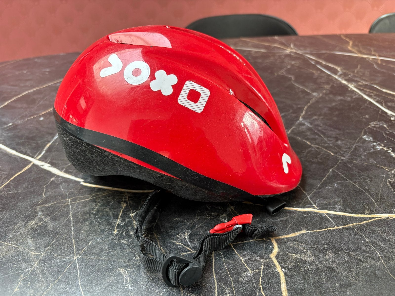 B-twin kinderhelm - 47-53 cm, Ophalen of Verzenden, Zo goed als nieuw, Overige maten, Jongen of Meisje