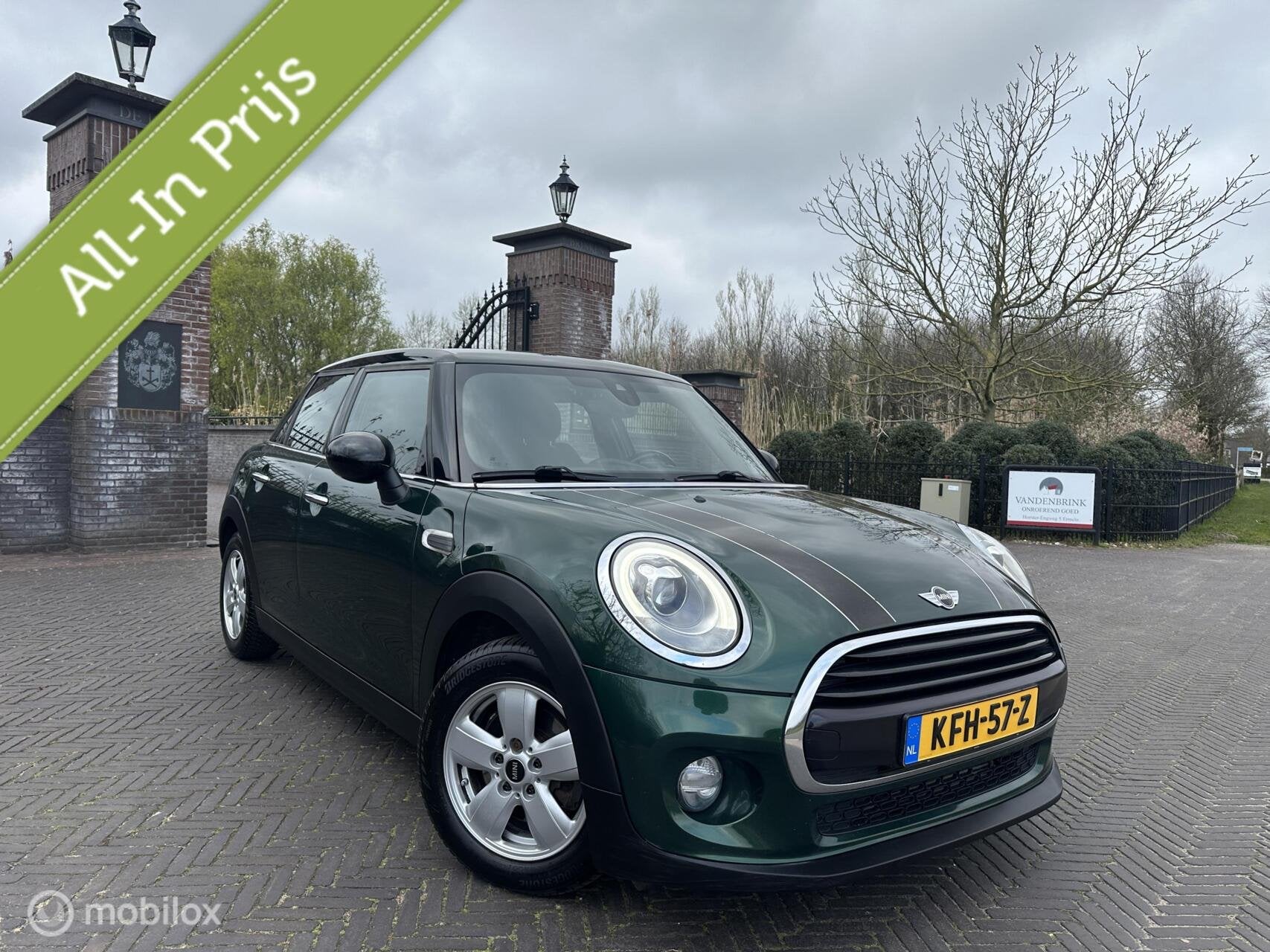 Mini Cooper 1.5 John Cooper Works Automaat Navi ACC LED✅, 136 pk, Gebruikt, Zwart, Met garantie (alle)