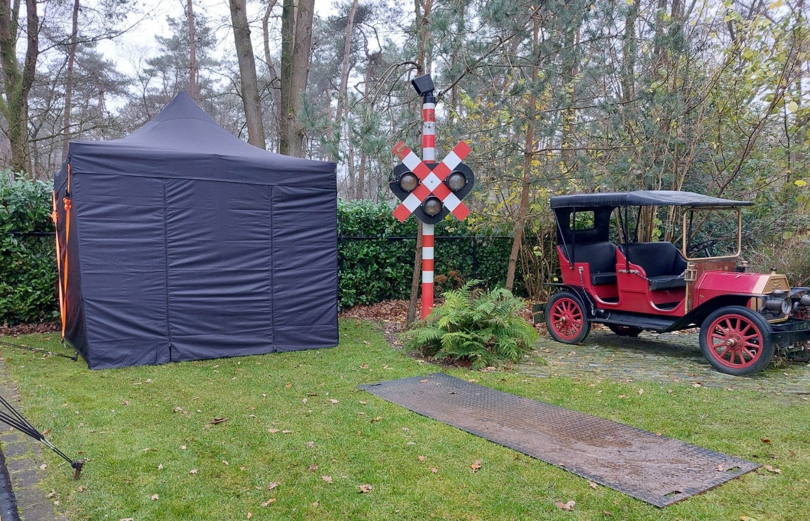 EASY-UP PARTYTENT TE HUUR 3X3 €40,=, Ophalen of Verzenden