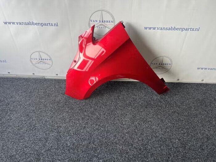 Scherm links-voor van een Mercedes V-Klasse (ROOD), Ophalen of Verzenden, Gebruikt, Spatbord