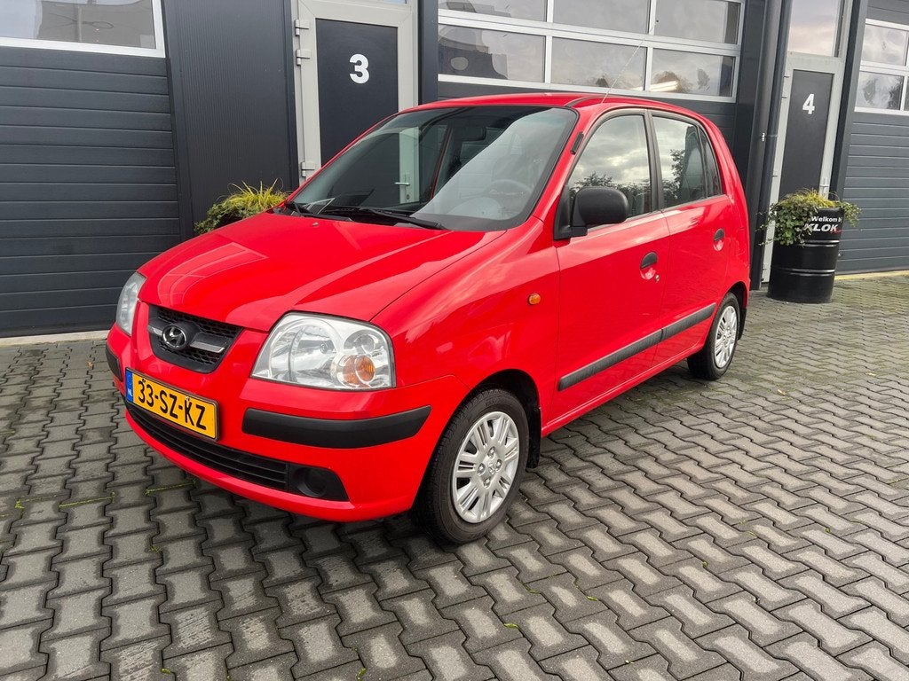 Hyundai Atos 1.1i 114.000 km ! nieuwe apk !, Auto's, Hyundai, Voorwielaandrijving, Stof, 31 €/maand, 4 cilinders