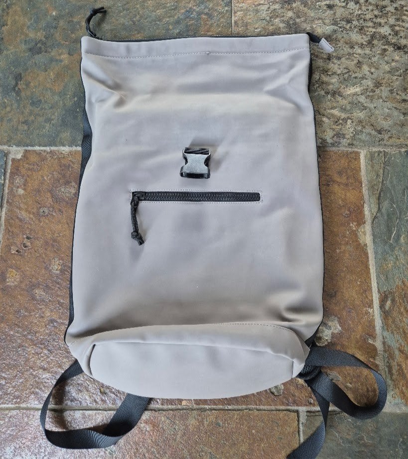 Grijze roltop rugzak waterafstotend NIEUW, 25 tot 40 cm, Nieuw, Waterdicht, Ophalen