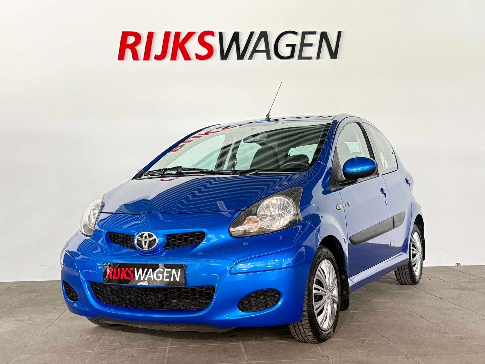 Toyota Aygo 1.0-12V Airco/Elektrische ramen/APK, Voorwielaandrijving, Stof, Gebruikt, Huisgarantie