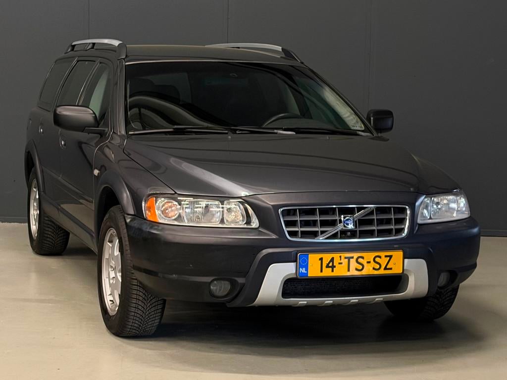 Volvo XC70 2.5 T Ocean Race AUTOMAAT LEDER|CRUISE|PDC|TREKHA, Zwart, XC70, 2521 cc, Leder