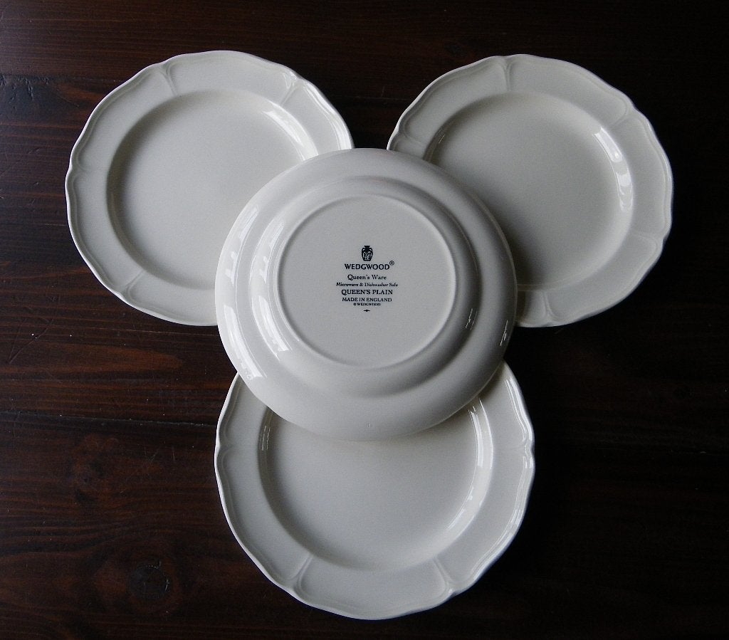 Wedgwood QUEENS PLAIN  Gebaks/Pasteibordjes Ø 18 cm, Ophalen of Verzenden, Zo goed als nieuw, Bord(en), Wedgwood