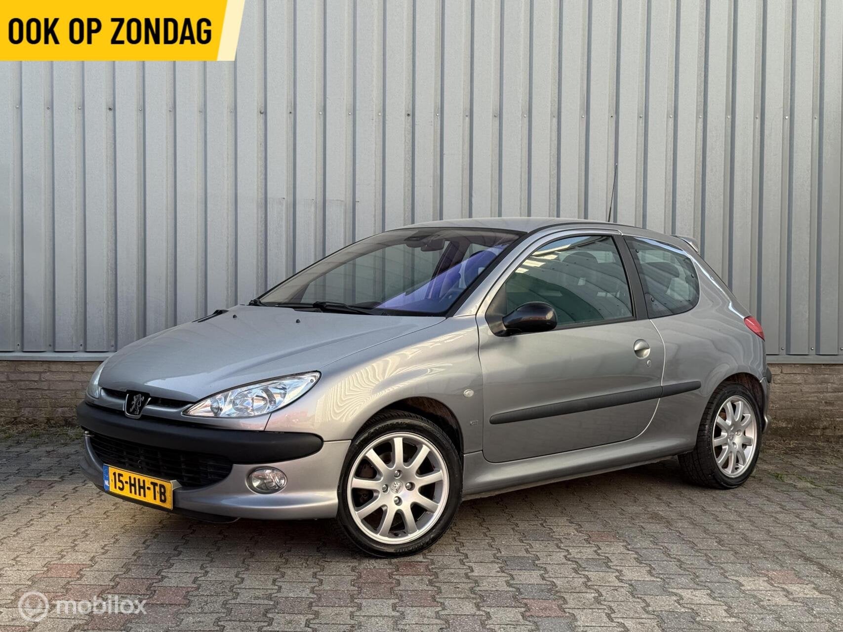 Peugeot 206 2.0-16V GTI | Leer | Alcantara | Climate, Auto's, 1025 kg, 136 pk, 40 €/maand, 4 cilinders