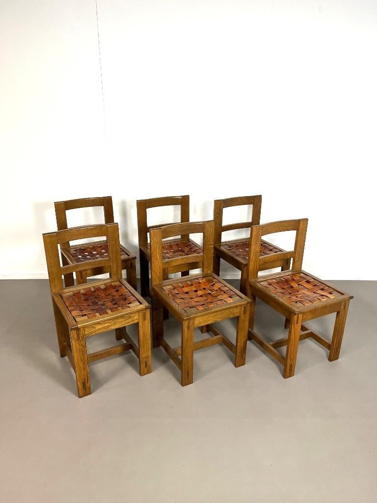 Vintage design Franse brutalistische eiken stoelen jaren 60, Huis en Inrichting, Stoelen, Ophalen, Gebruikt, Bruin, Eén