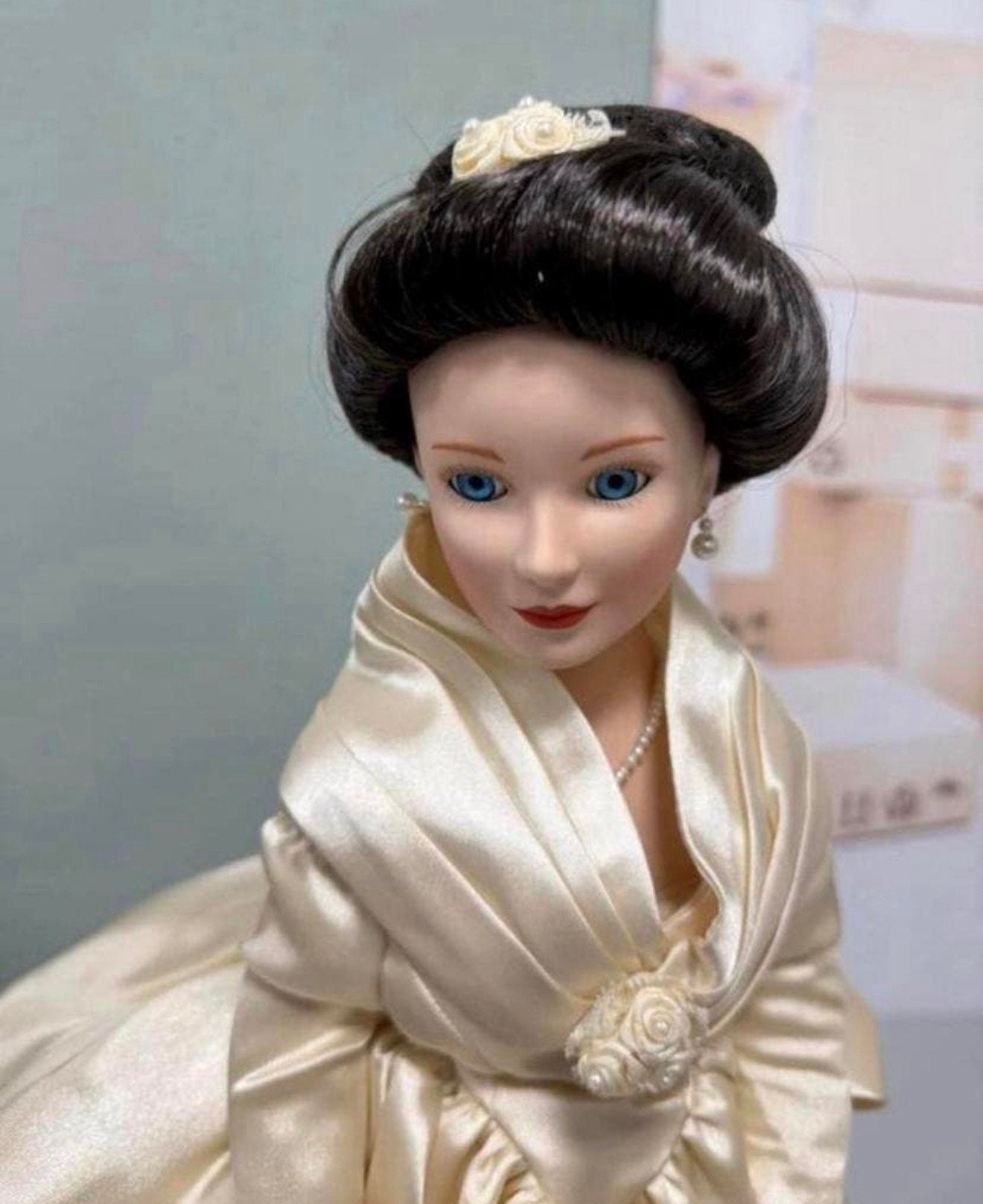 Ashton-Drake Galleries wedding Dress Doll 1994 signed + doos, Ophalen of Verzenden, Zo goed als nieuw, H, H