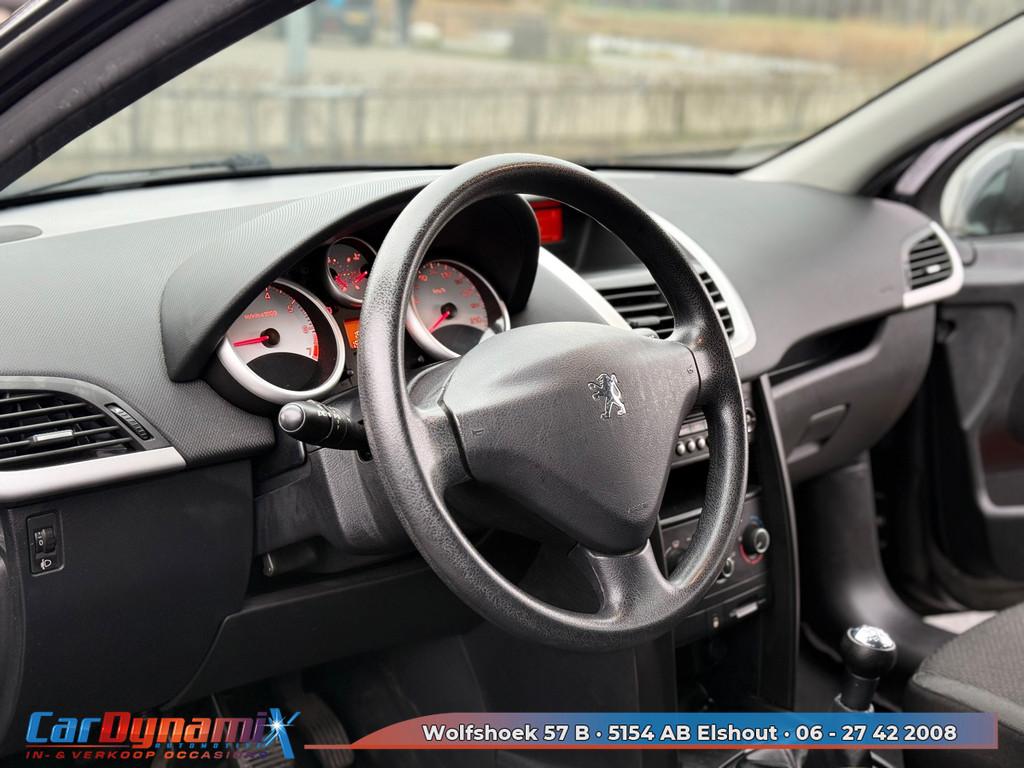 Peugeot 207 1.4 VTi Style | Airco | LMV | NAP | APK | Rijd S, Voorwielaandrijving, Euro 5, Gebruikt, Metallic lak