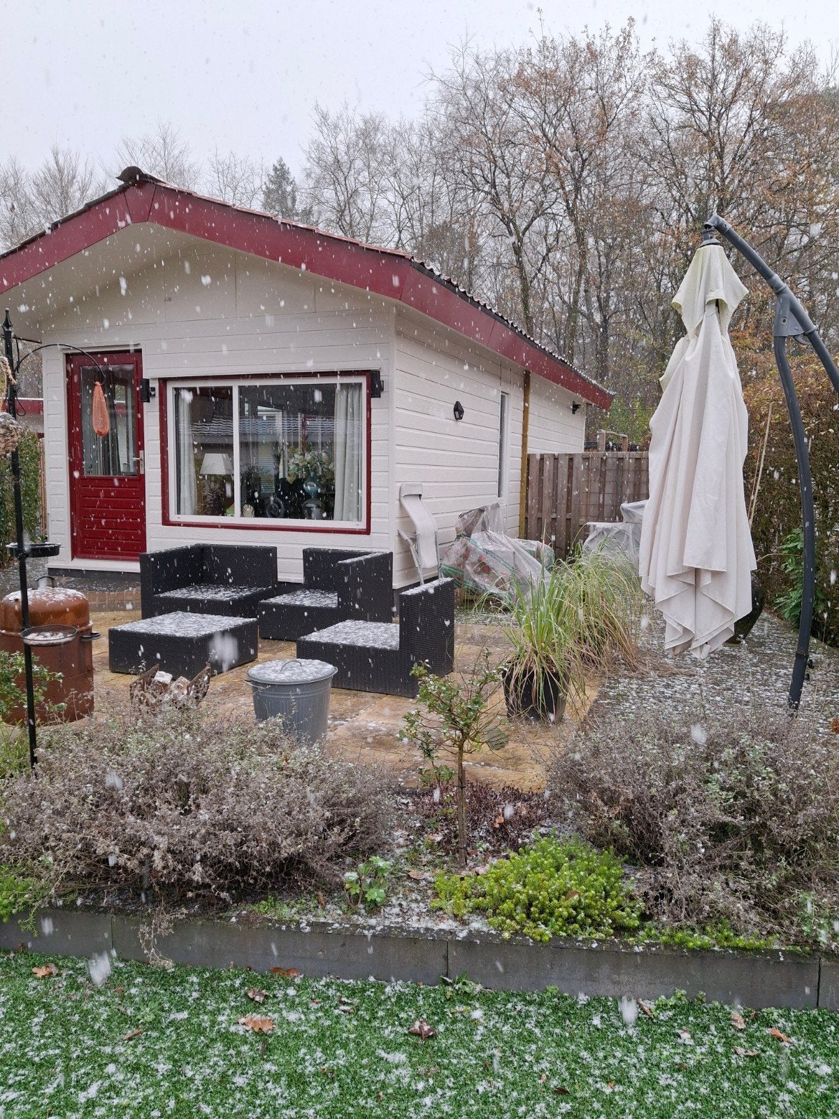Mooi chalet op de Veluwe, Zwembad, Dorp