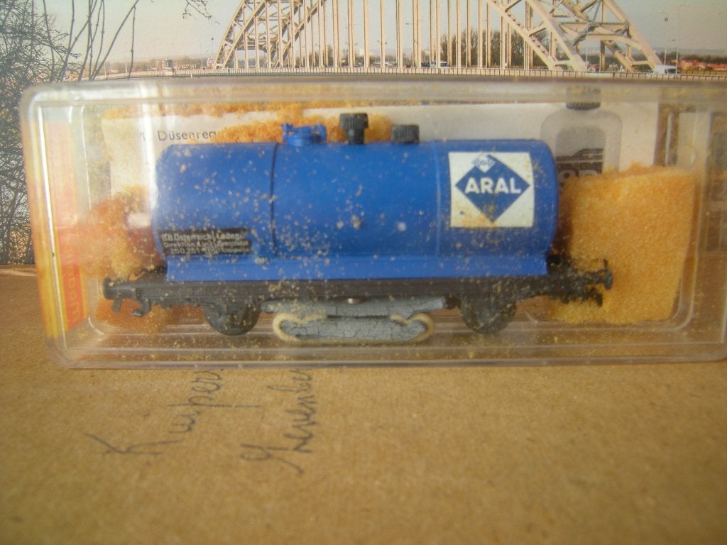 LILIPUT/SCHIENENREINIGUNSWAGEN/ ZWAAR MODEL aral, Wisselstroom, Gebruikt, Wagon, Ophalen of Verzenden