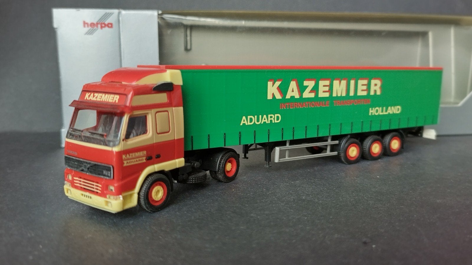 Volvo FH 12 Kazemier Aduard 1:87 Herpa Exclusive Pol, Verzenden, ., Nieuw, Herpa