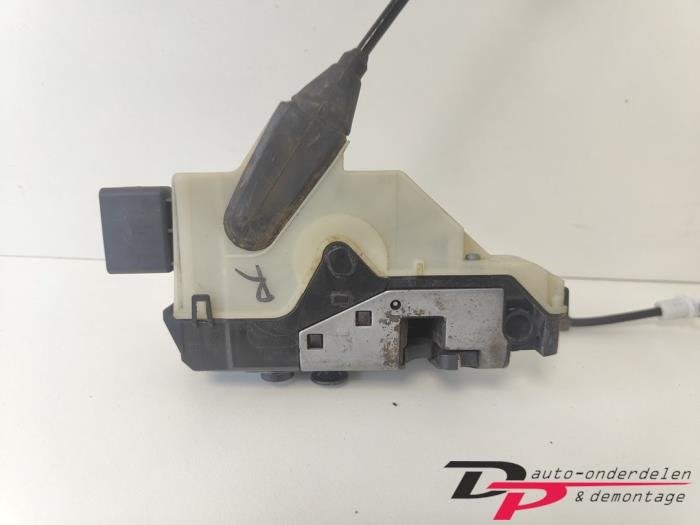 Deurslot Mechaniek 2Deurs rechts van een Peugeot 208, Auto-onderdelen, Carrosserie en Plaatwerk, Gebruikt, -, -, Ophalen of Verzenden