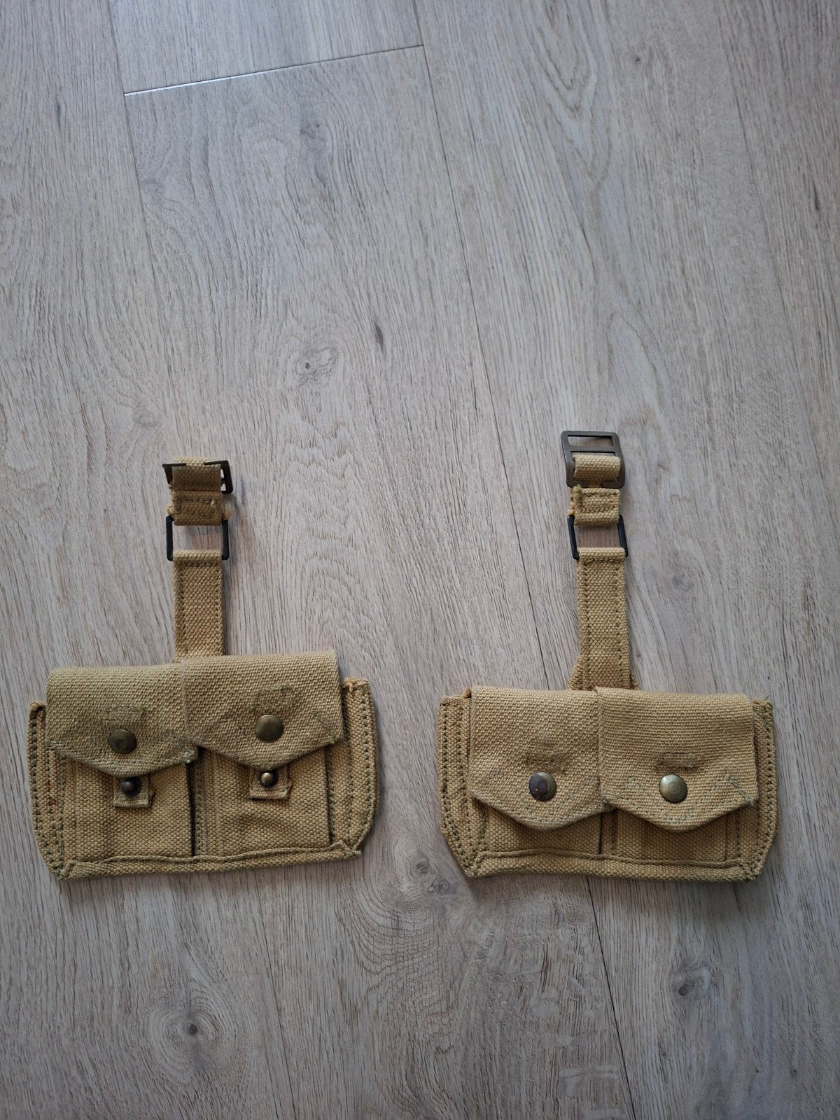 Canadeze munitir tasjes ww2, Ophalen of Verzenden, Landmacht, Engeland, Kleding of Schoenen