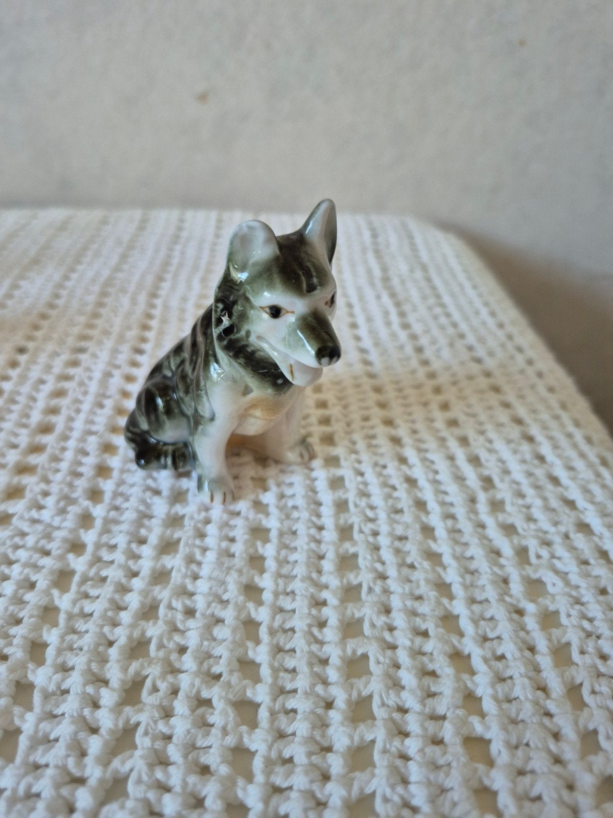 Verzameling van 12 Porseleinen Hondenbeeldjes, Ophalen of Verzenden, Zo goed als nieuw, Hond of Kat, Beeldje of Figuurtje