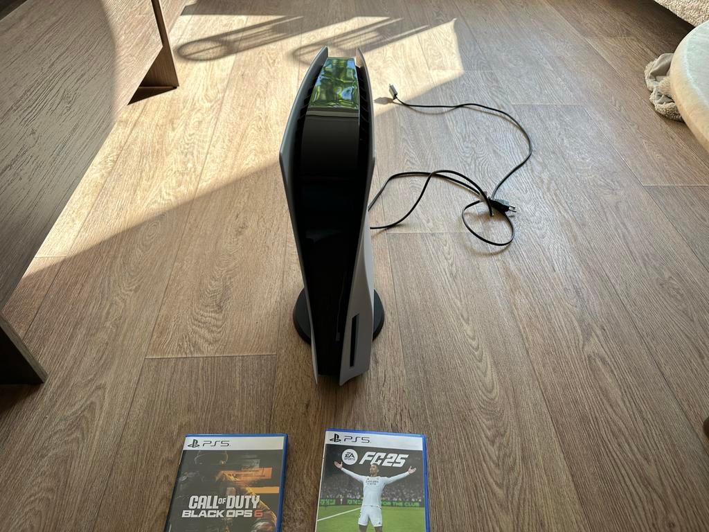 PlayStation 5 Disc Versie 825GB met 2 controllers en games, Ophalen, Gebruikt, Playstation 5