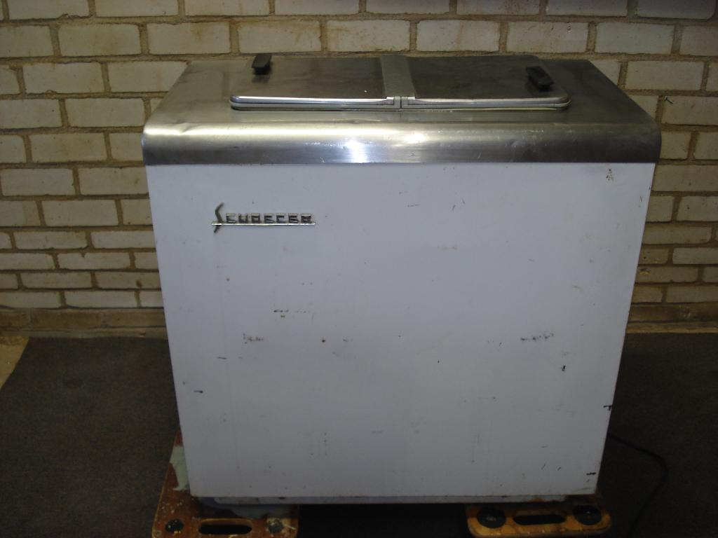 USA ijskast  Cudecer  met Omvormer 220 - 110  werkt 100%, Witgoed en Apparatuur, Ophalen, Zonder vriesvak, Minder dan 85 cm, 200 liter of meer