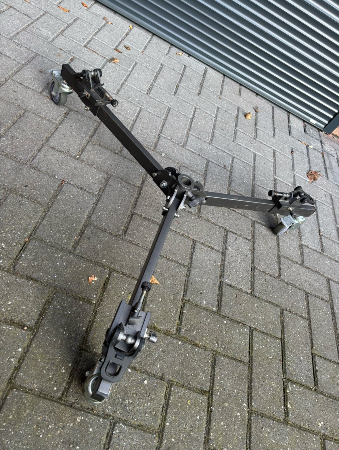 Stevige cameradolly met wielen, Audio, Tv en Foto, Fotografie | Professionele apparatuur, Ophalen, Gebruikt