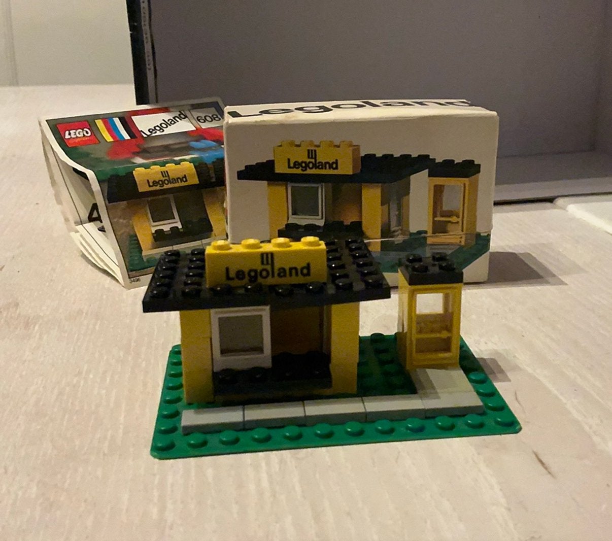 LEGO 608-1 Kiosk. Met instructie en doosje, Ophalen of Verzenden, Zo goed als nieuw