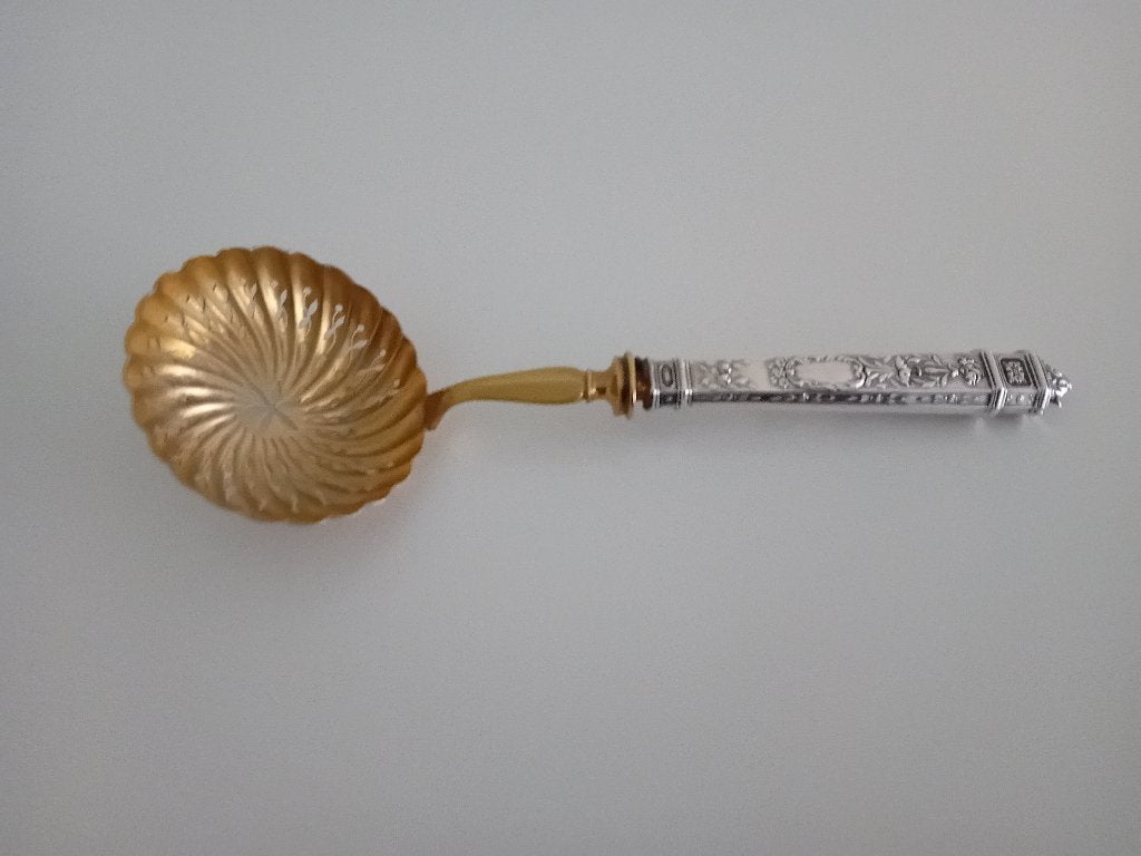 zilveren suiker strooier, Antiek en Kunst, Antiek | Goud en Zilver, Ophalen of Verzenden, Zilver