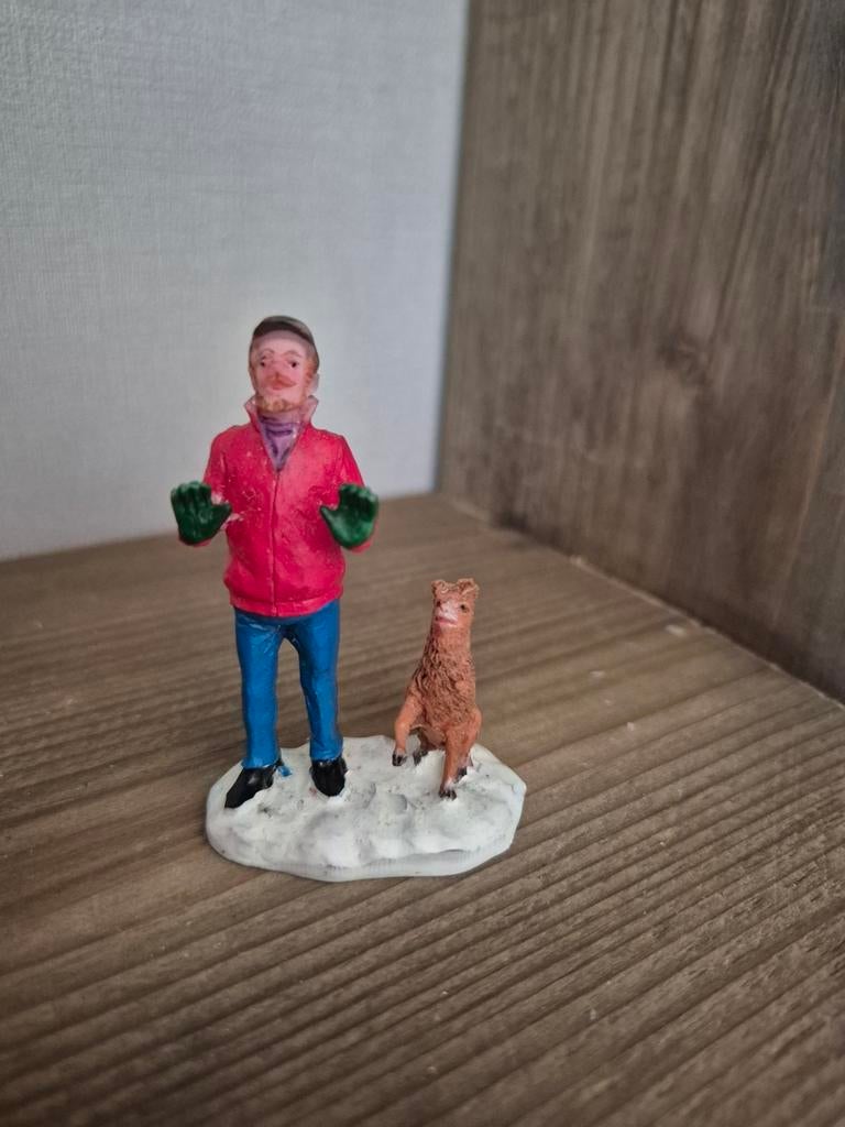 Lemax figuur 34 kerstdorp kersthuisjes, Diversen, Kerst, Ophalen of Verzenden, Zo goed als nieuw