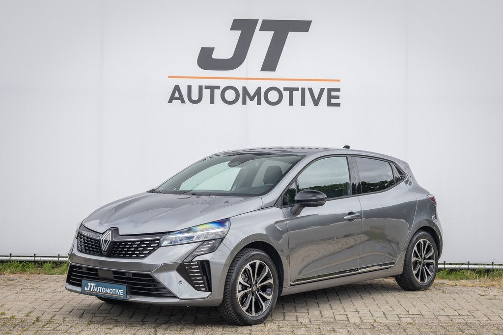 Renault Clio E-TECH HYBRID 1.6 ETFH 145 techno Stoelverwarmi, Gebruikt, Euro 6, 4 cilinders, Automatische klimaatregeling