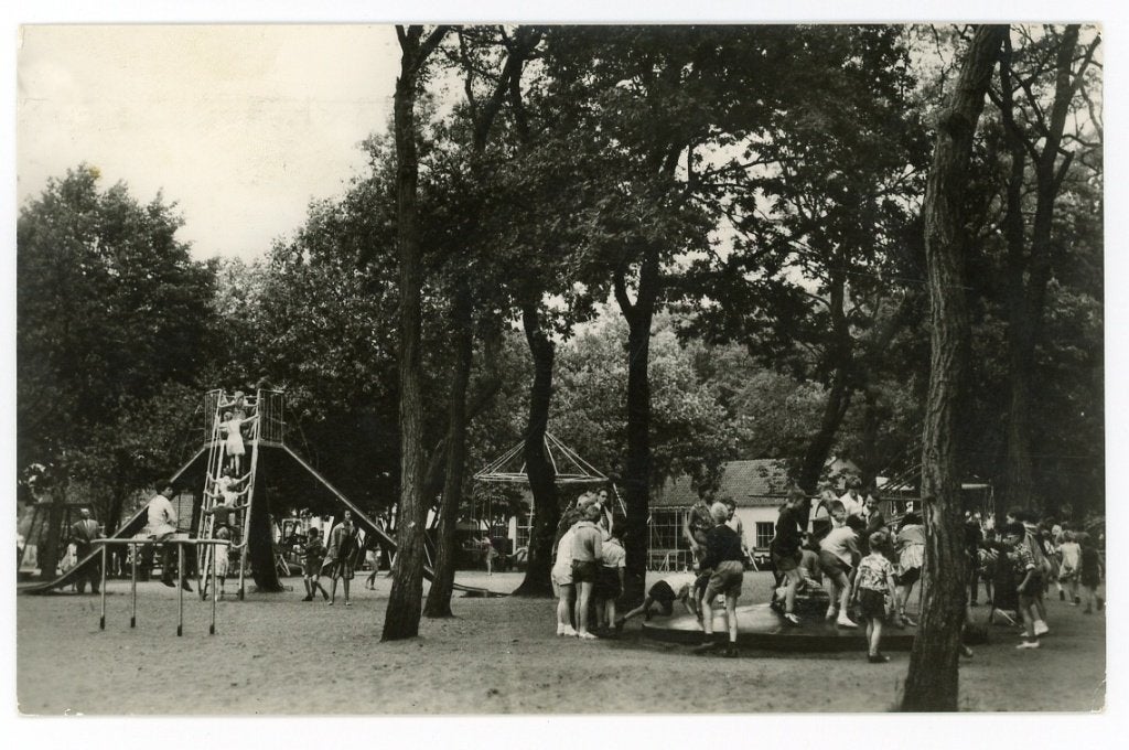 Naarden, Ophalen of Verzenden, 1960 tot 1980, Gelopen, Noord-Holland