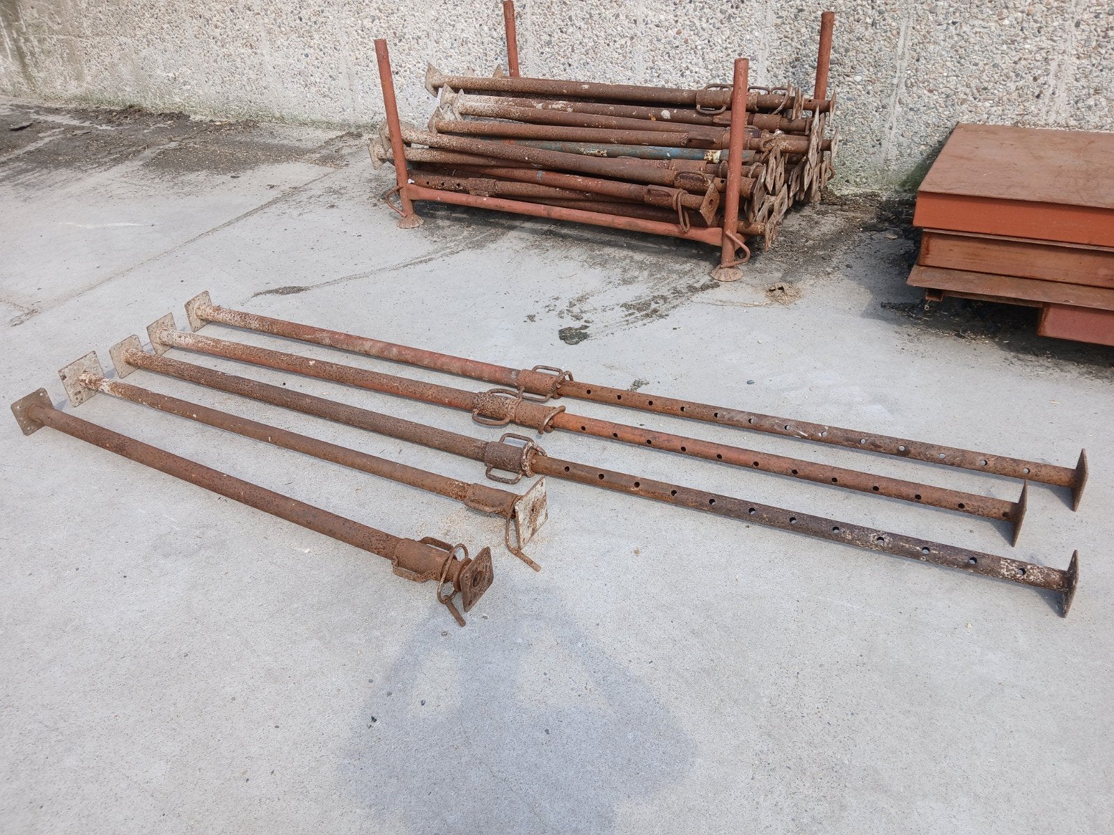 Schroefstempels, bouwstempels, Ophalen, Gebruikt, Overige typen, Minder dan 2 meter