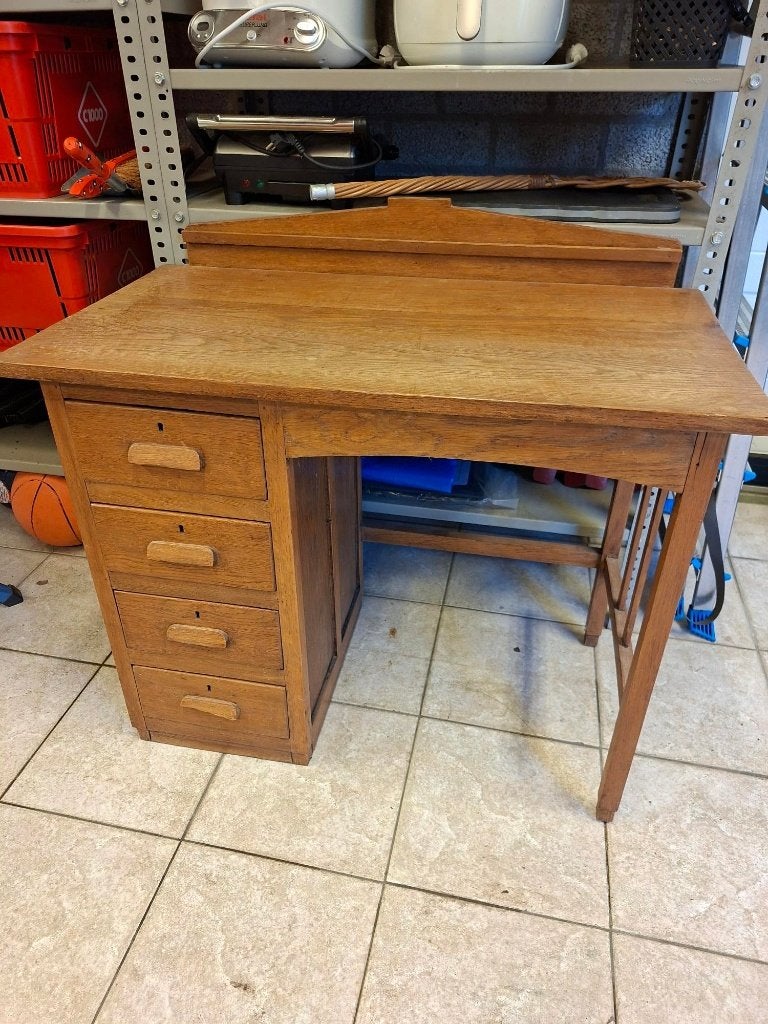 eiken bureau, Huis en Inrichting, Bureaus, Ophalen, Gebruikt, Kinderbureau, Antiek