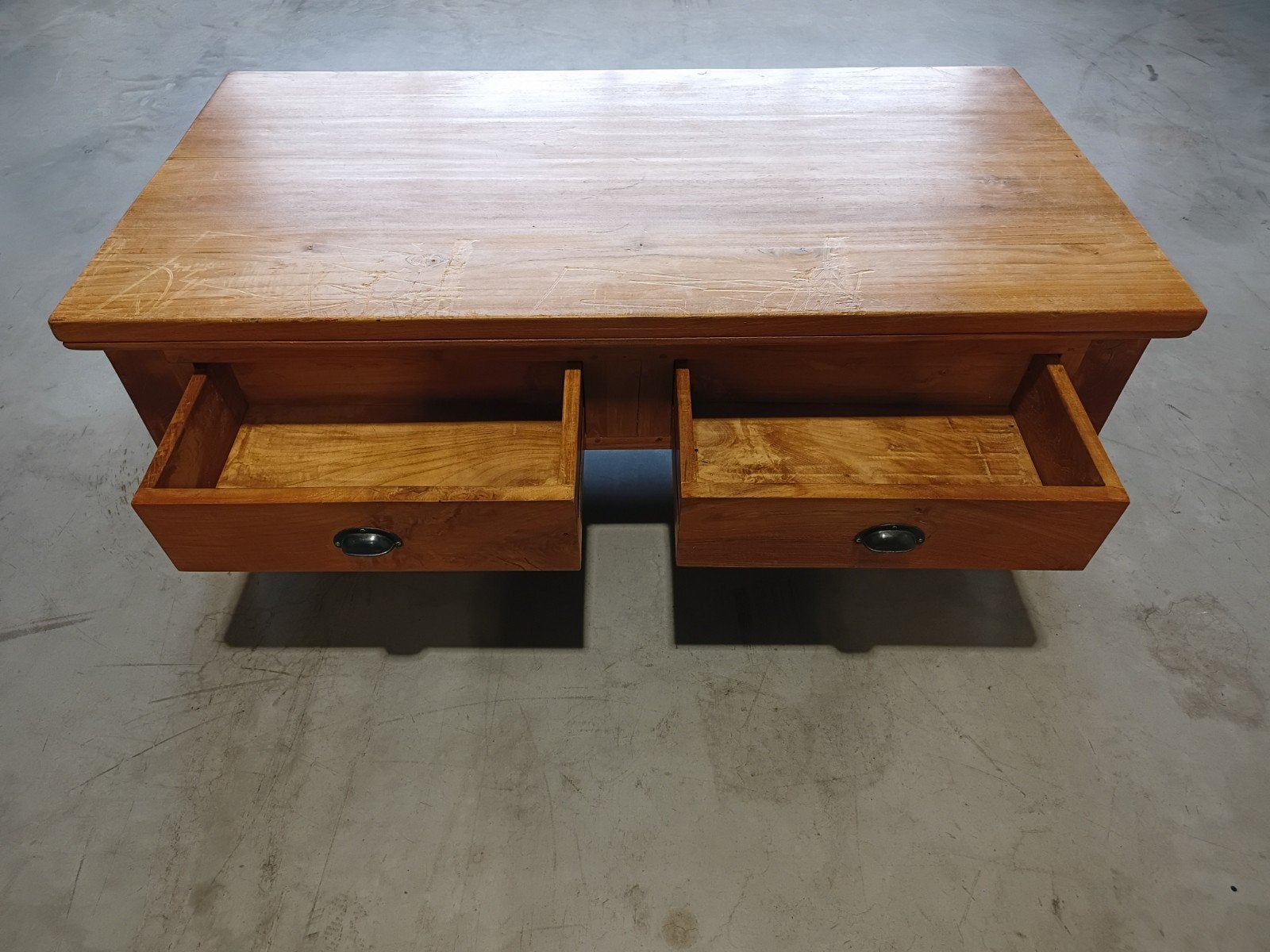 Mooie landelijke massief houten tafel met 4 laden., Ophalen, 100 tot 150 cm, 50 tot 100 cm, Minder dan 50 cm