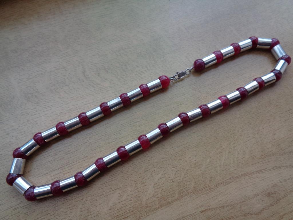 zilveren ketting met wijnrode stenen kralen [397], Verzenden, Zo goed als nieuw, Zilver, Zilver