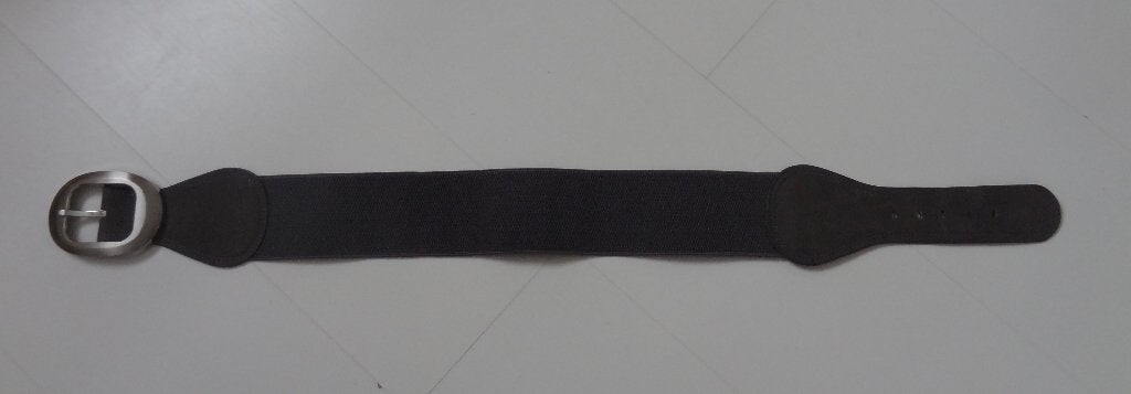 Grijze elastische riem 75 cm rekbaar, Kleding | Dames, Riemen en Ceinturen, Overige kleuren, Ophalen of Verzenden, Zo goed als nieuw