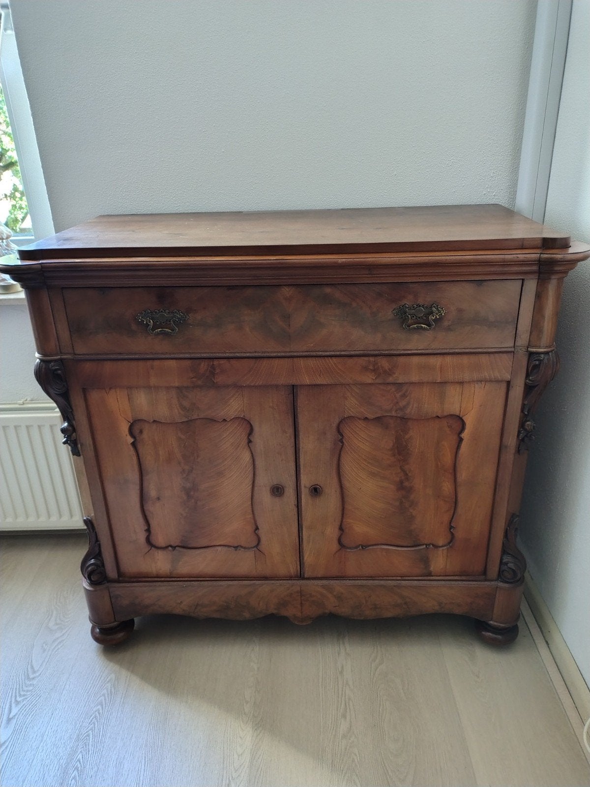 mooie oude kast, Ophalen