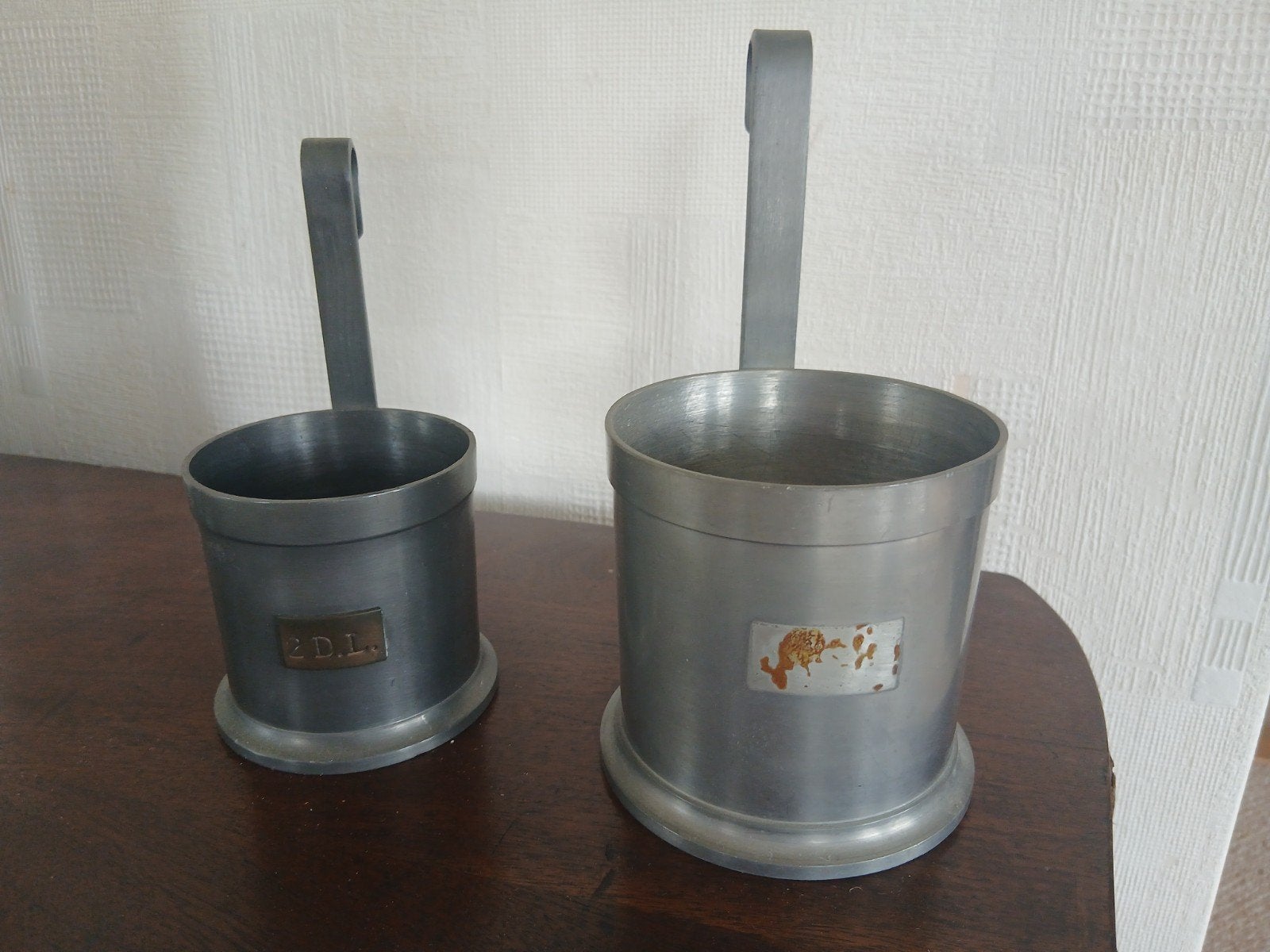set van 2 tinnen maatbekers, Antiek en Kunst, Ophalen of Verzenden