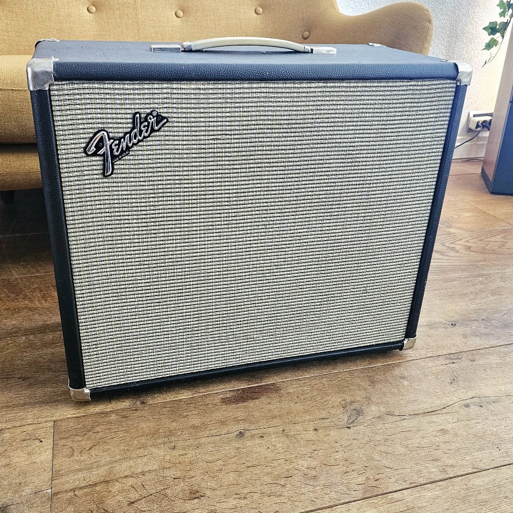 FRFR Celestion F12-X200 speakerkast, Ophalen of Verzenden, Zo goed als nieuw, 100 watt of meer