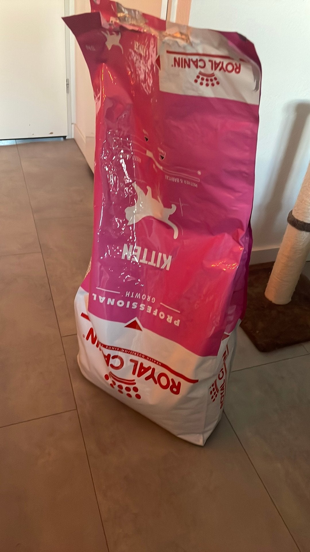 Royal canin kitten 2-3 kg gratis, Dieren en Toebehoren, Dierenvoeding, Ophalen, Kat
